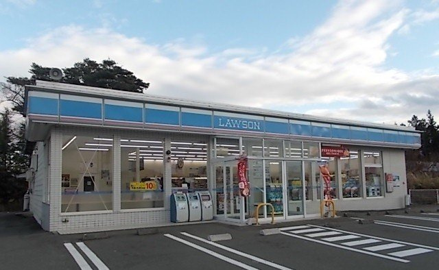 パコⅡの周辺|ローソン石鳥谷南店まで400m