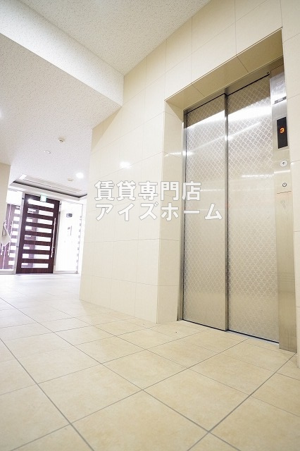 GOLDのロビー