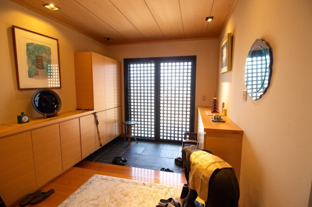 【玄関】の画像