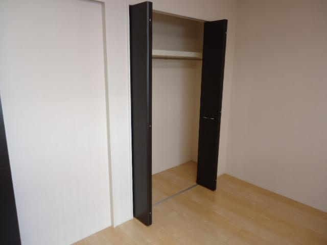 プラムフィールドの収納|クローゼット（イメージ）