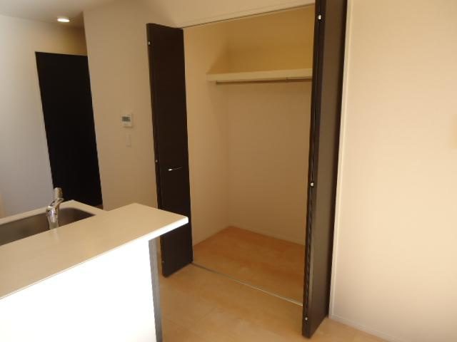 プラムフィールドの収納|クローゼット（イメージ）