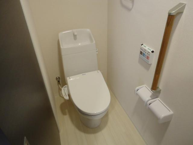 プラムフィールドのトイレ|シャワー付トイレ（イメージ）