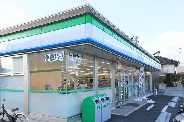 ＯＮＥＨＯＵＳＥ　行橋市行事４丁目の周辺|ファミリーマート行橋…まで560m 