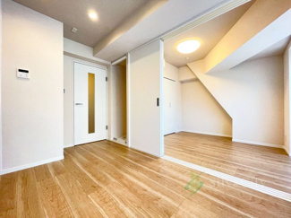 【居間・リビング】 | シャンボール新宿 | リビングダイニング