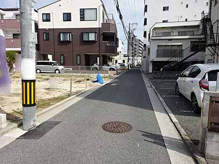 西区中広町２丁目Bの周辺
