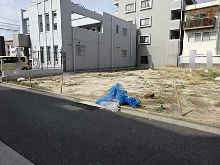 西区中広町２丁目Bの周辺