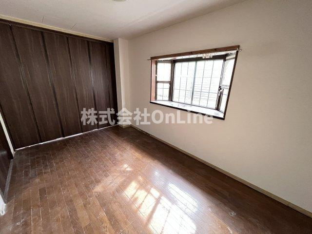 大阪市平野区加美南１丁目の賃貸マンションの居間・リビング