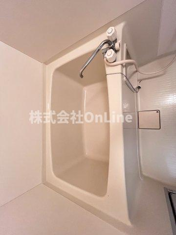 大阪市平野区加美南１丁目の賃貸マンションの浴室