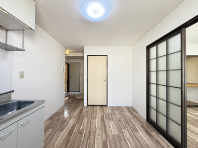 【居間・リビング】 | メゾン・ミモザ