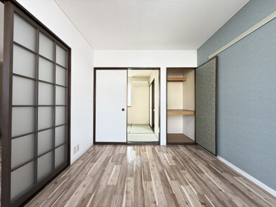 【洋室】 | メゾン・ミモザ