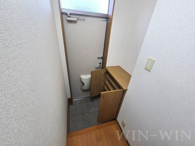 セントレアハイツナカムラの玄関