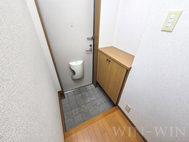 セントレアハイツナカムラの玄関