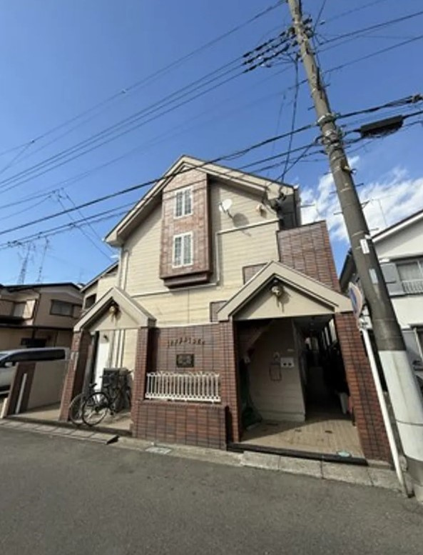 レオパレスフォンテーヌの外観