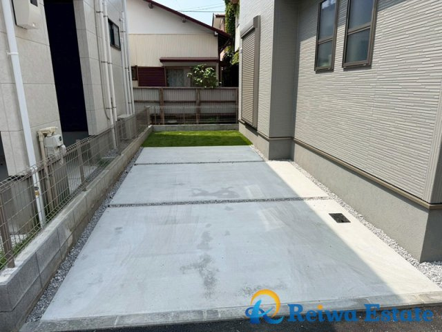 新築戸建　茅ヶ崎市旭が丘の駐車場