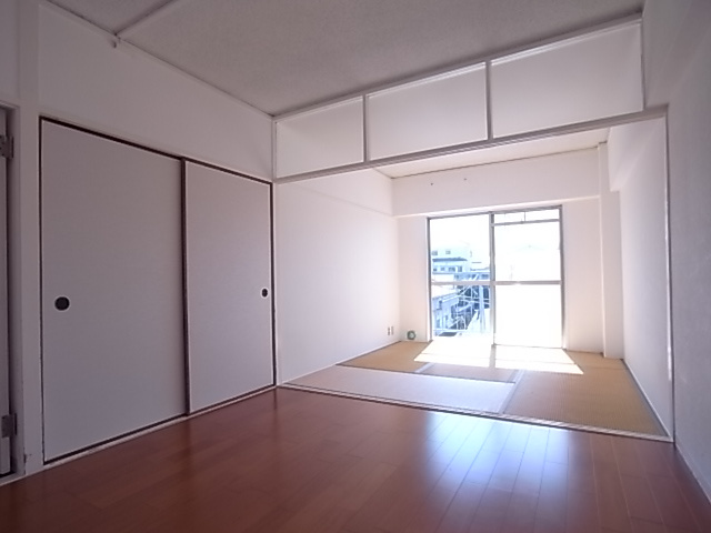 神戸市北区鈴蘭台北町７丁目の賃貸マンション