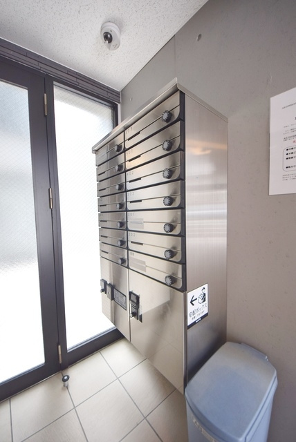 豊島区西巣鴨１丁目の賃貸マンションのエントランス