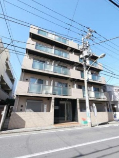 【外観】 | 鉄筋コンクリート造のがっちりとした建物。