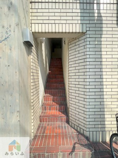 【エントランス】