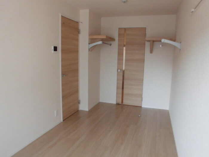 ウェルデンスD-stay Bの居間・リビング|居室・リビング