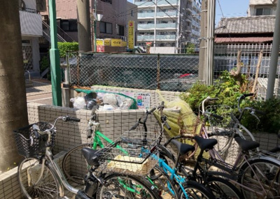 【設備】 | クリオ東林間壱番館 | 共有部分は、住民なら誰もが使える設備のこと。例えば駐車場やエレベーター、インターネット設備、セキュリティ設備などがあります。他にも、マンションの廊下・外部階段やエントランス・ゴミ置き場などがあります。