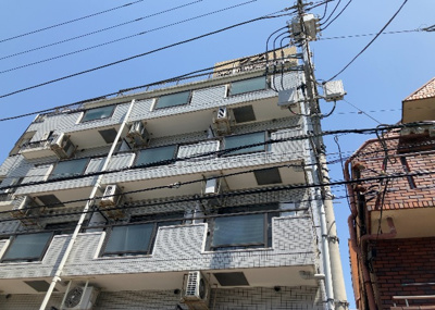 【構造・工法・仕様】 | クリオ東林間壱番館 | ＳＲＣ造は強度や耐震性の面でもRC造と比べて優れています。そのため、10階建以上の高層または超高層マンションなどの建築にも多く採用されています。柱や梁などのサイズが小さくても高い耐震性を確保できます。