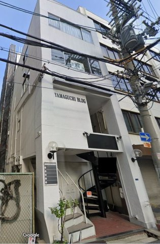 山口ビルの外観