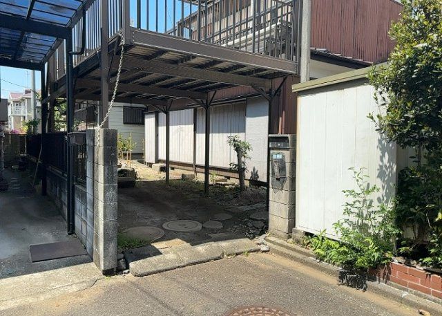 【外観】 | 土地探しをしていると都市計画区域という言葉を目にすると思います。法律によって、都道府県知事や国土交通大臣が指定するエリアのことを指しており、都市計画区域は市街化区域と市街化調整区域に分けられています。