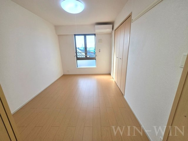 フォルシュの寝室