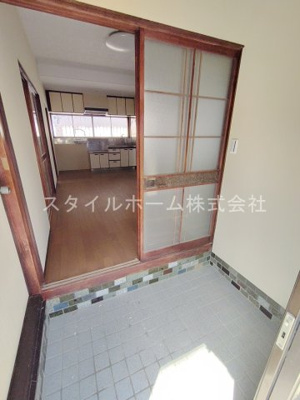 【玄関】 | 弥生町戸建て