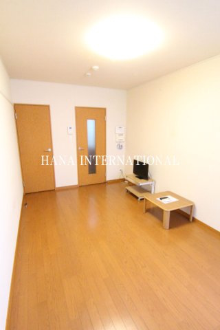 レオパレスサンヴィレッジ２０の居間・リビング|※１階のみフローリングとなります