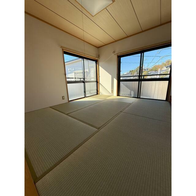 高知市北端町　中古一戸建(２０２４年１２月リフォーム済）の和室|フローリングだけでなく、和室もあります