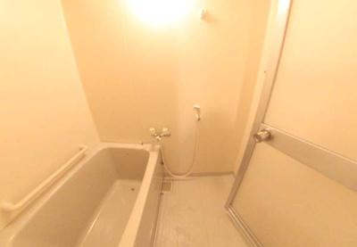 【浴室】 | サンクレスト岸和田 | 日々の暮らしに欠かせないお風呂です