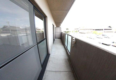【バルコニー】 | サンクレスト岸和田 | 暖かな日差しのふりそそぐバルコニー
