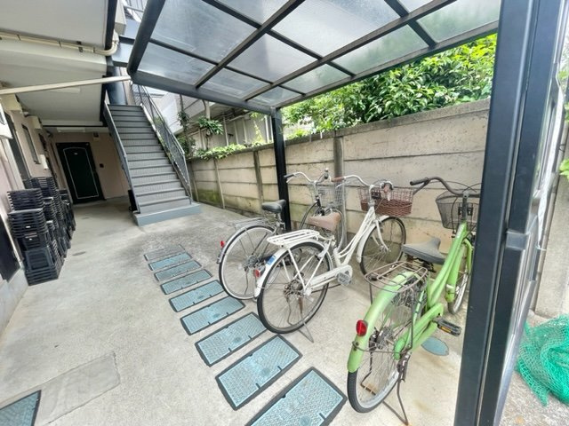 さいたま市中央区本町東１丁目の賃貸マンションのその他共用部分|自転車置き場