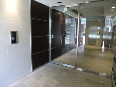 【エントランス】 | サンセリテ至誠会松崎町