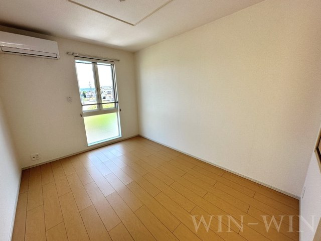 アークラムの寝室