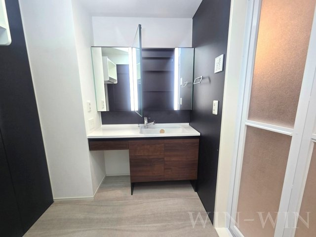 D-avance牟呂の独立洗面台