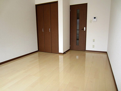 【洋室】 | フジパレスピーノ | 明るい色調の室内です