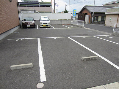 【駐車場】 | フジパレスピーノ | 駐車場です