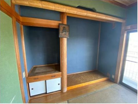 都城市大岩田町の中古一戸建の和室