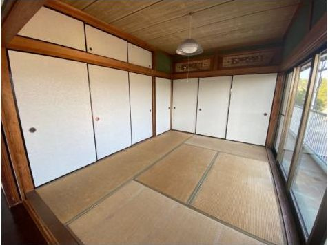都城市大岩田町の中古一戸建の和室