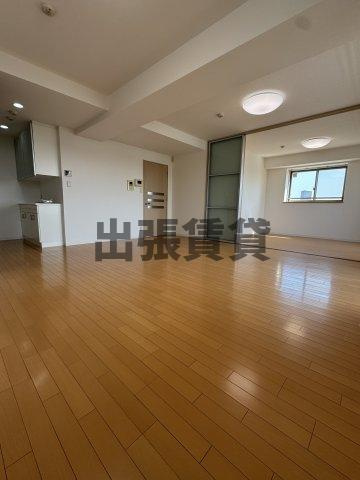 仲介手数料0円！！プロビデンス葵タワーの居間・リビング