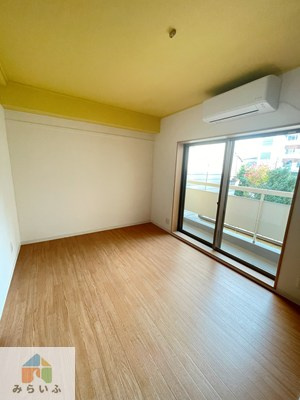 【居間・リビング】 | 名信ビル