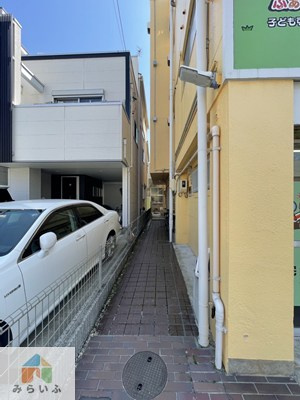 【エントランス】 | 名信ビル