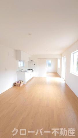 ＷＥＬＬ　ＮＡＫＡＢＵの居間・リビング