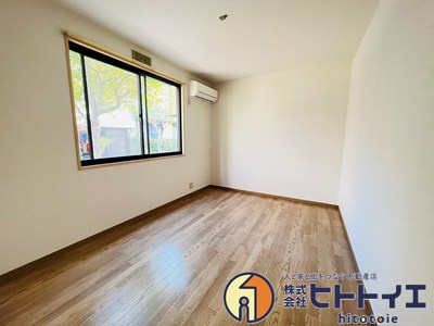 コーポ大川の洋室