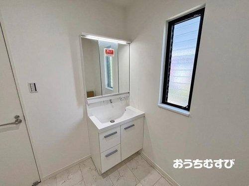 春日井市林島町4丁目の洗面所|室内（2024年5月）撮影