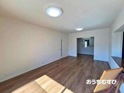 春日井市林島町4丁目の居間・リビング|室内（2024年5月）撮影