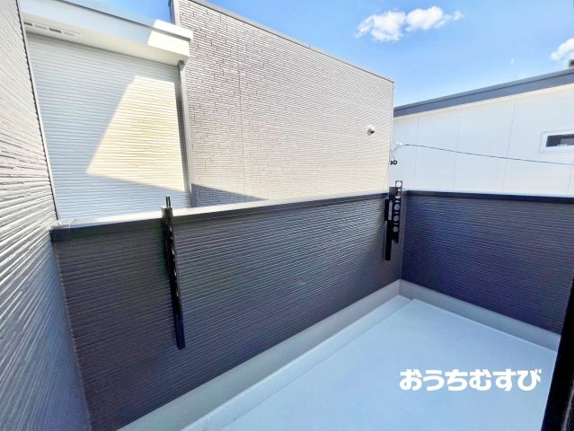 守山区松坂町(全3棟)のバルコニー