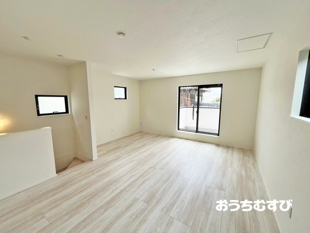 尾張旭市南新町白山（全2棟）の洋室